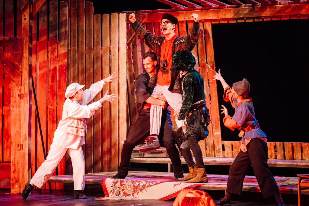 A PADLÁS 07.01 a padlás 07381